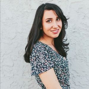 Meet your Posher, Brooke